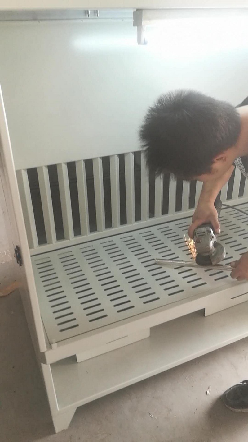 打磨除塵工作臺(tái)怎么維護(hù)？